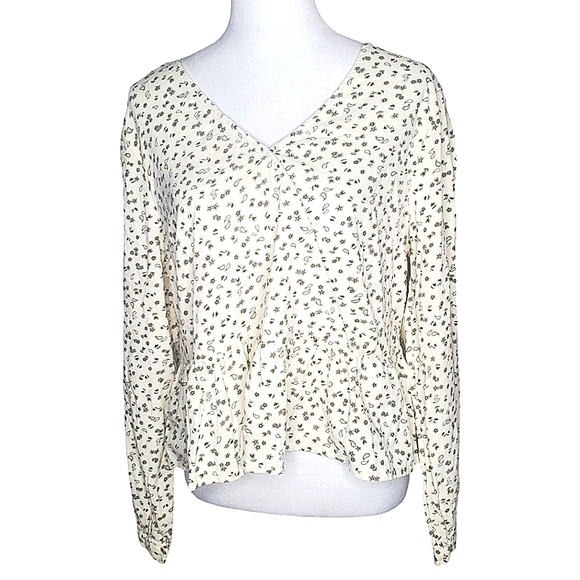 a.n.a. A New Approach Paisley Ditzy Cream Cross Front 100% Cotton Peplum Top - Picture 1 of 8